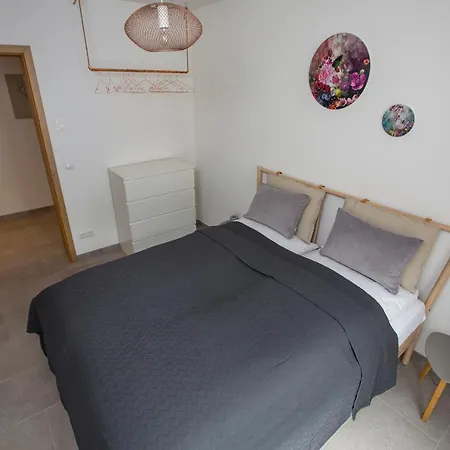 Ahr-palais 阿尔特纳尔